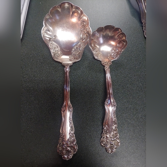 Hand Polished Antique Silver - Picture 3 of 9